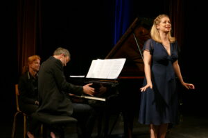 Marie Perbost et Jean-Michel Dayez le 6 mai 2023 à Chartres